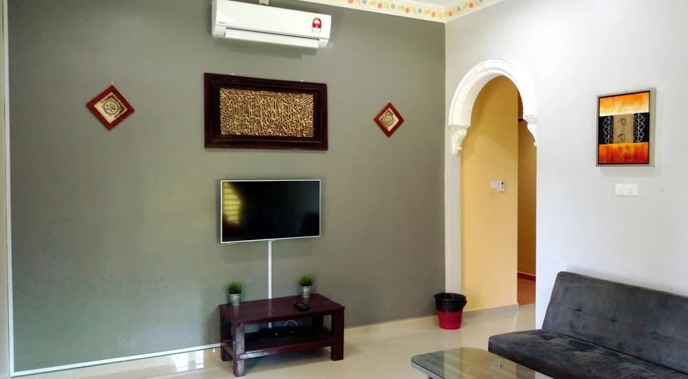 Amera Homestay - photo 8