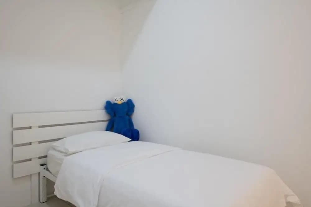 White Cottage Guest House - photo 21