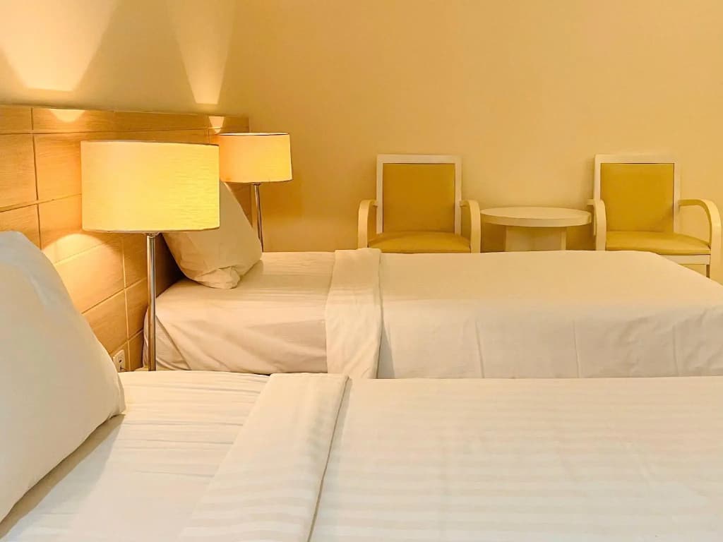 Nhi Phi Hotel - photo 4