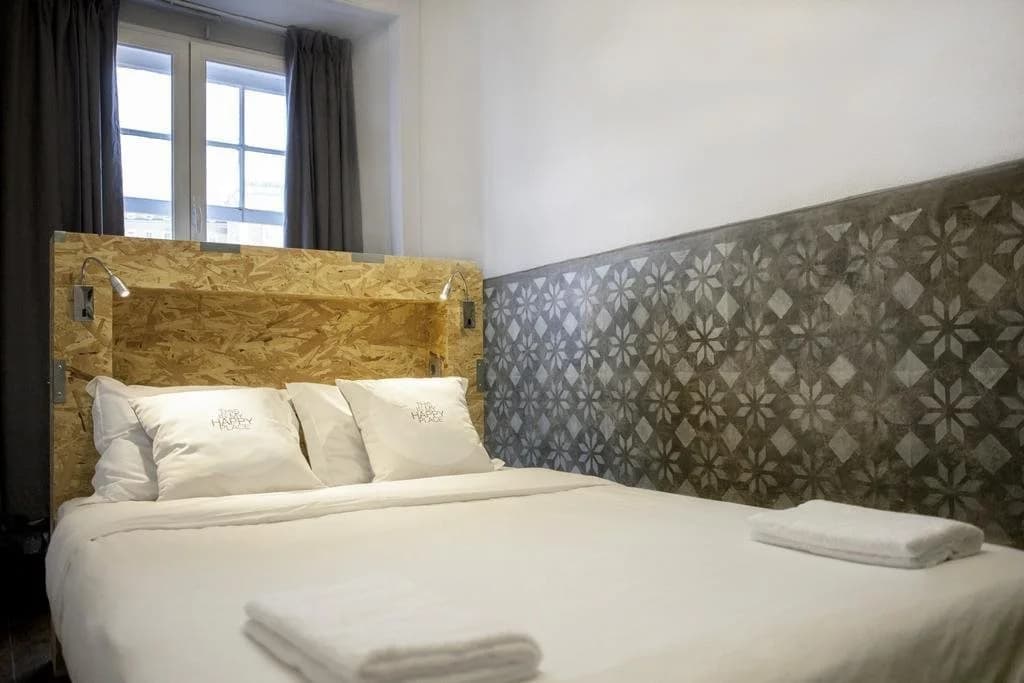 Goodmorning Solo Traveller Hostel - photo 4