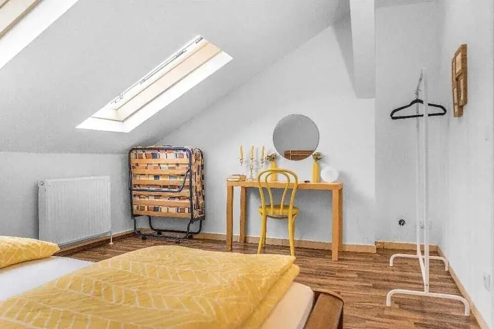 2BR Apt Next to Vienna Vibrant Center - photo 2