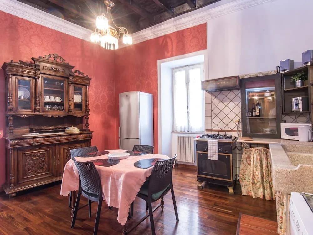 RSH Spanish Steps Luxury Apartment - photo 19