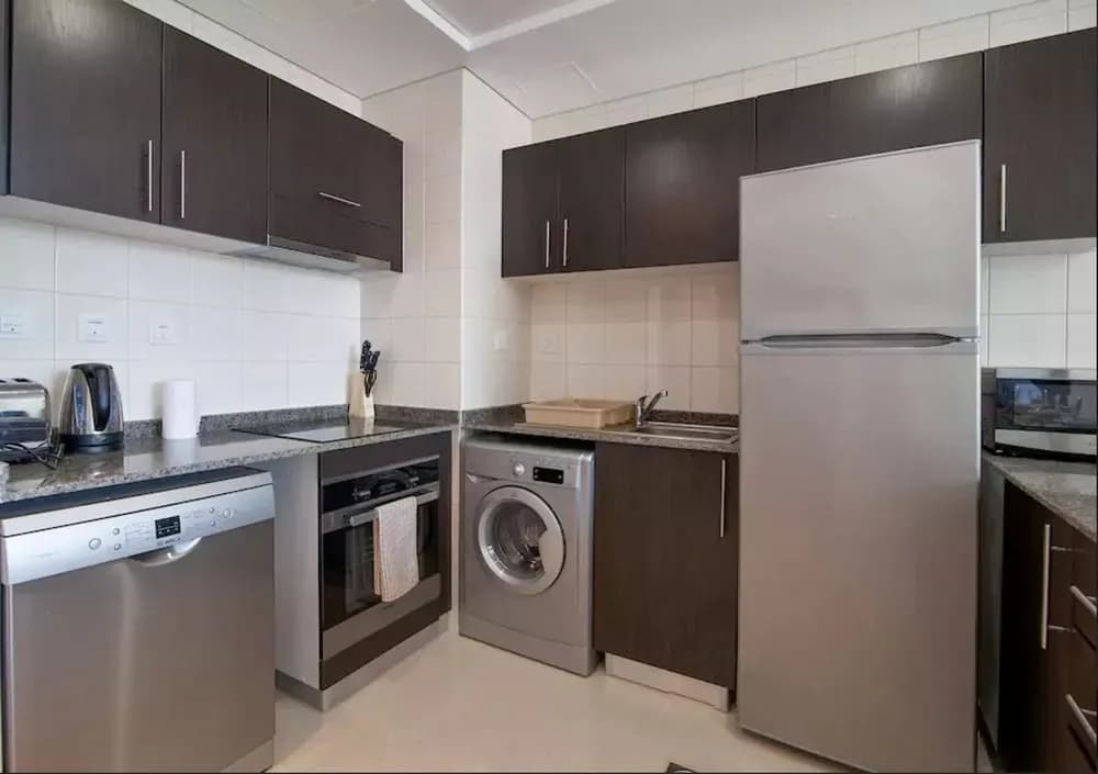 Faraway Homes - Bay Central - photo 18