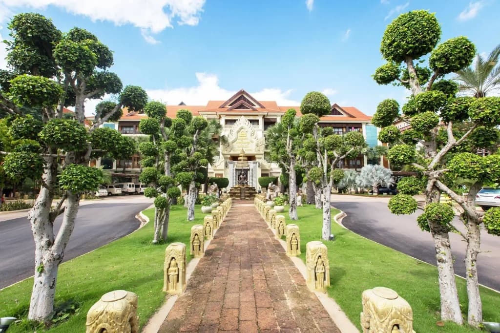 Empress Angkor Resort & Spa - photo 18