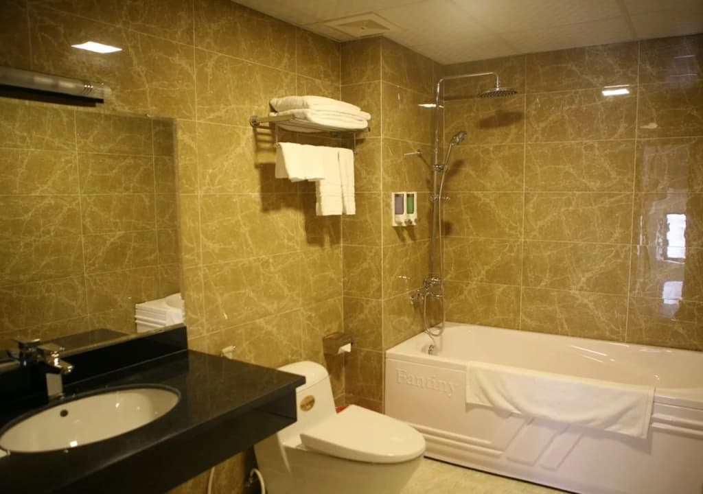 Bounty Hotel - photo 9