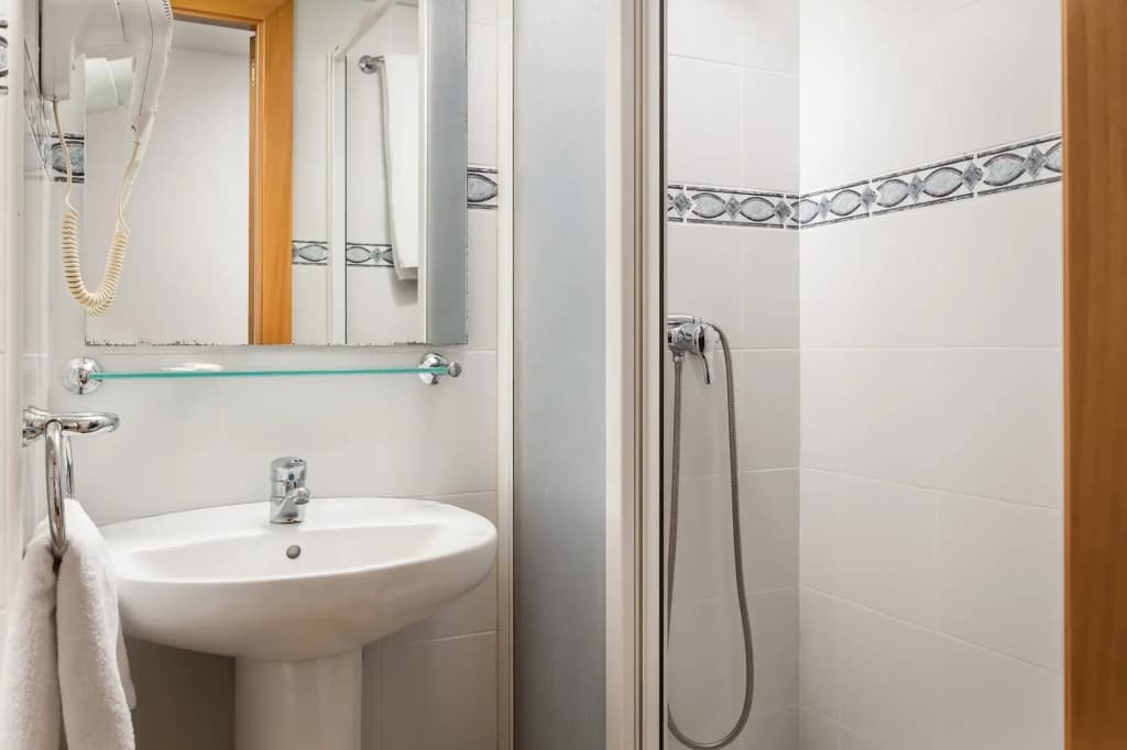 Hostal Baler - photo 11
