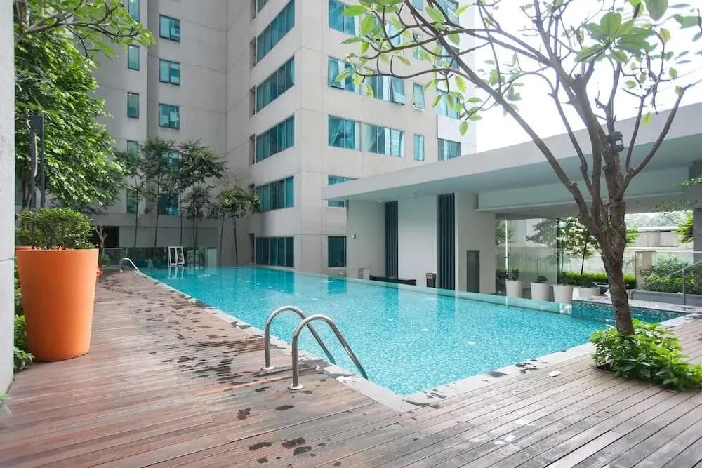 Summer Suites KLCC by Stayshare Homes - photo 17