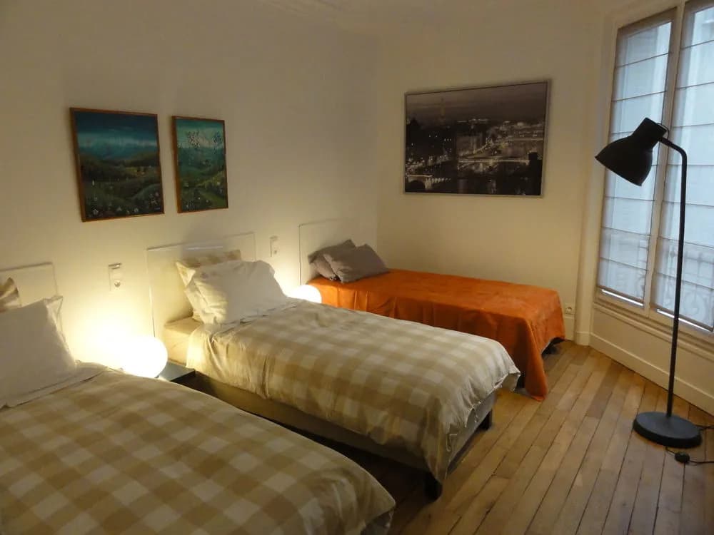 Paris Authentic Appartements Tour Eiffel - photo 2