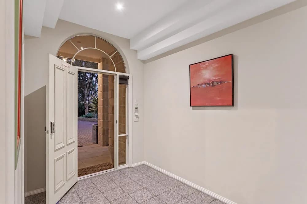 Bulla Hill Villas- Melbourne Airport - photo 12
