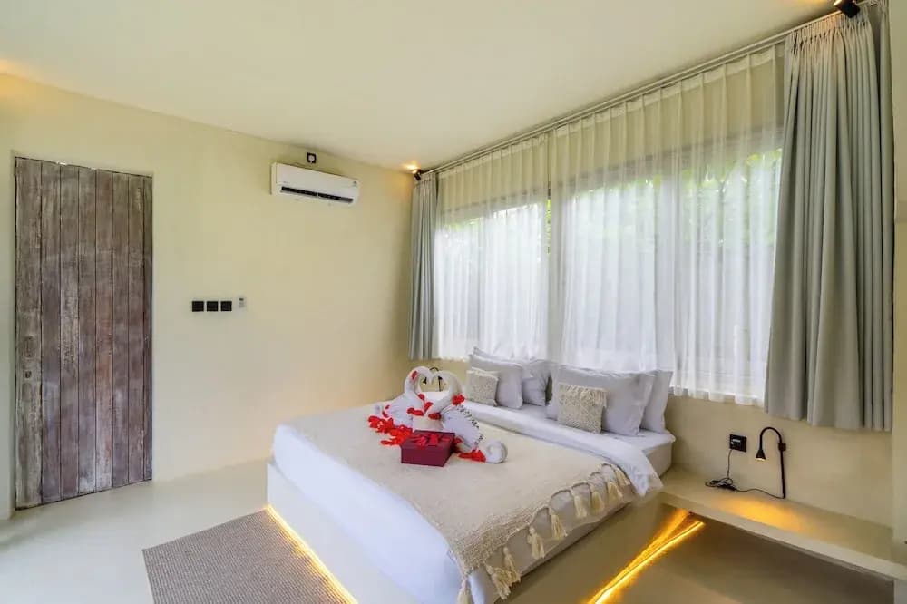 Villa Laguna by Pertama Stay - photo 2