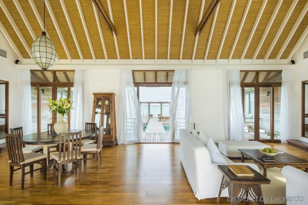 COMO Cocoa Island - photo 13