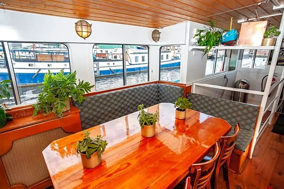 The Cabin at MPS Noorderzon - photo 24