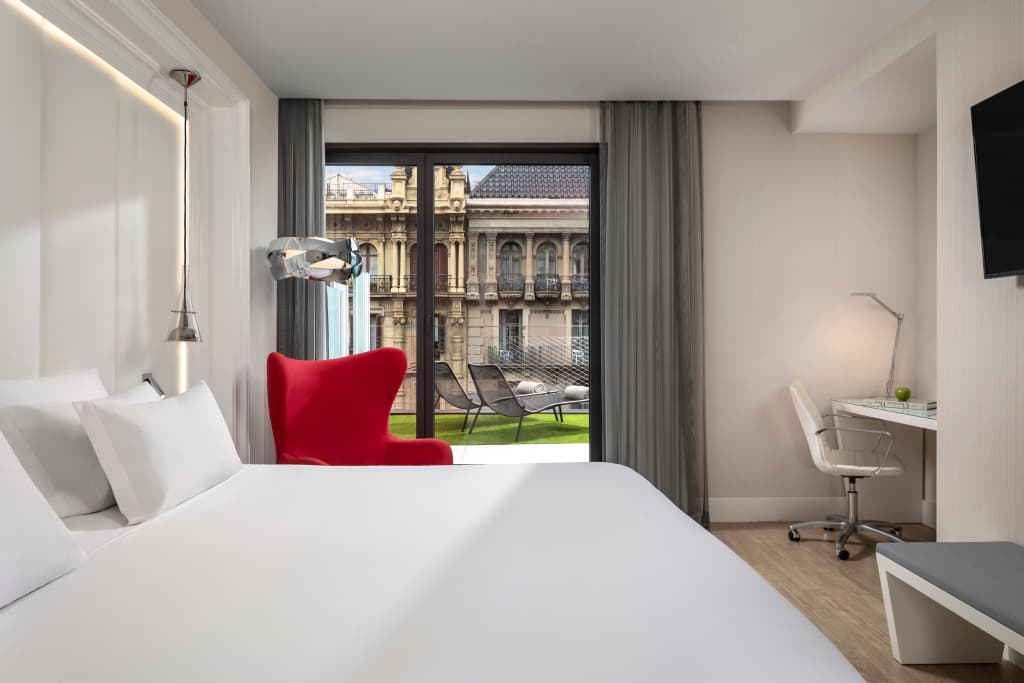 NH Collection Barcelona Gran Hotel Calderón - photo 2