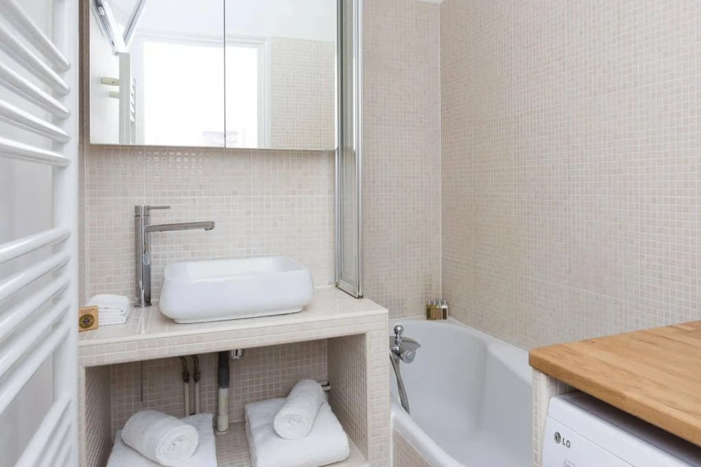 onefinestay – Parc Monceau apartments - photo 22