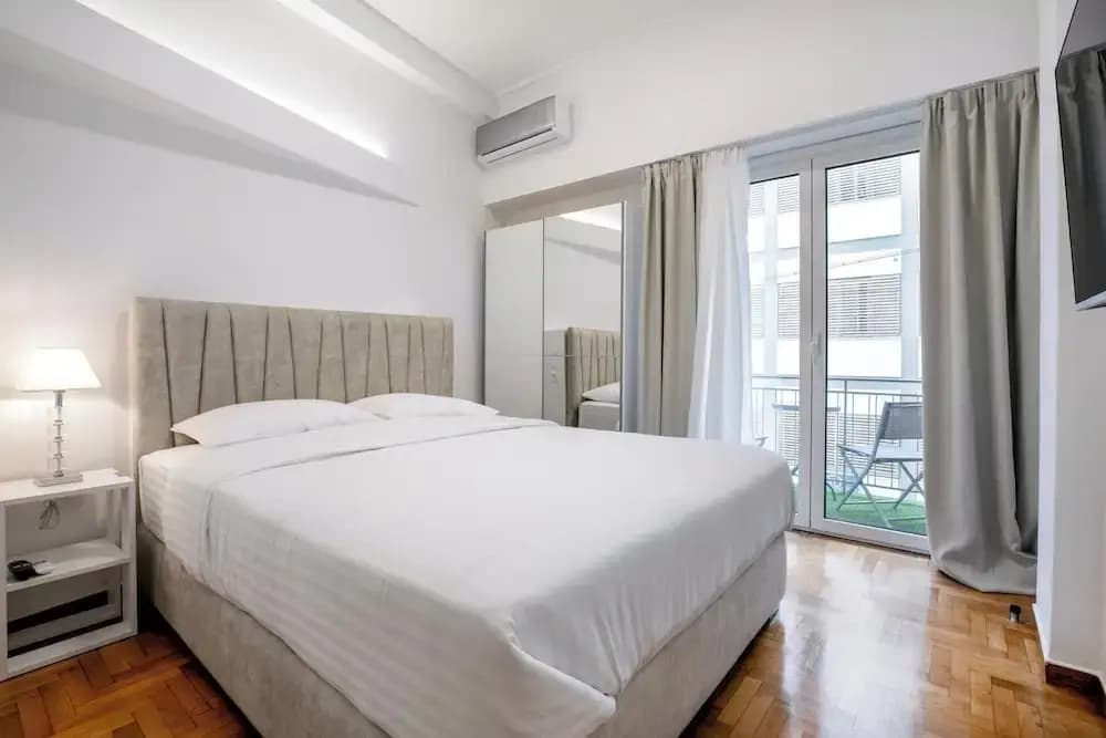 Acropolis Museum Apartment by A&A Residences - photo 4