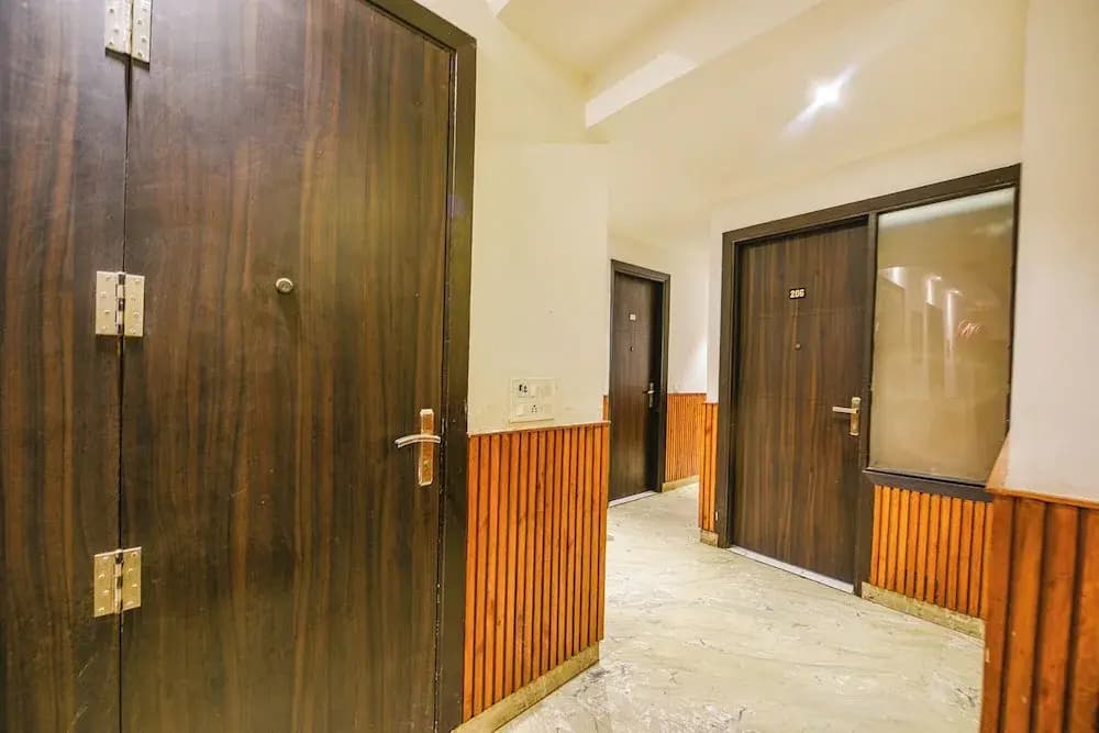 Fabhotel Shri Sai Dx - photo 13