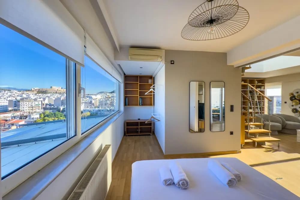 Acropolis Sky Retreat Jacuzzi 3BR Maisonette - photo 15