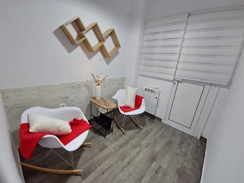 Helen's Place - photo 5