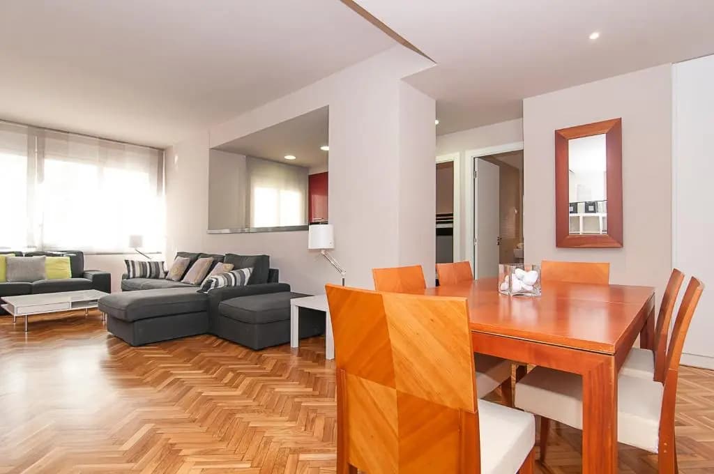 Weflating Diagonal Apartments - photo 4