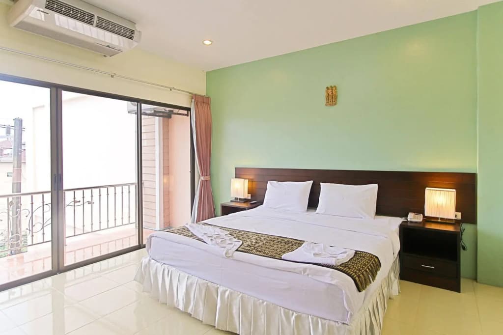 Absolute Guesthouse Phuket - photo 6