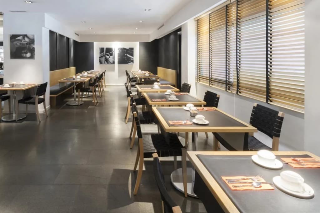 Hotel Jazz - photo 26