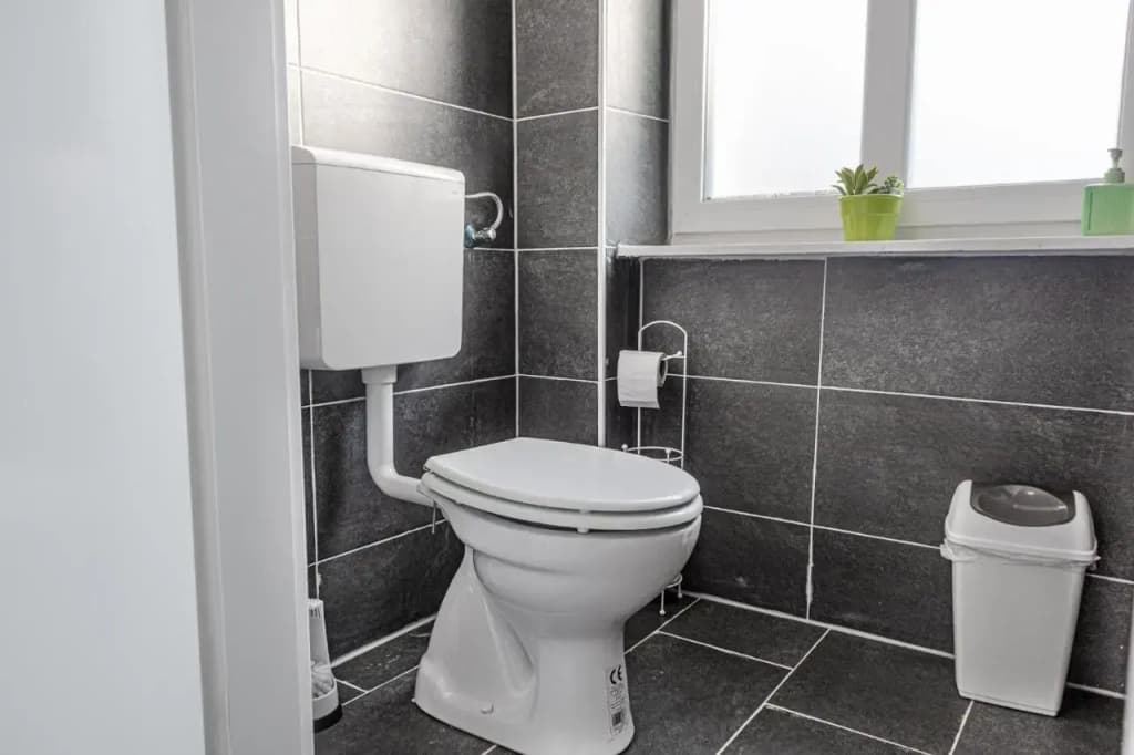 Perfectly situated 2BR Apt. - ideal for Longstays - photo 4