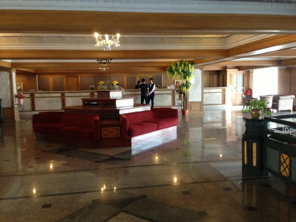 Suda Palace Hotel - photo 2