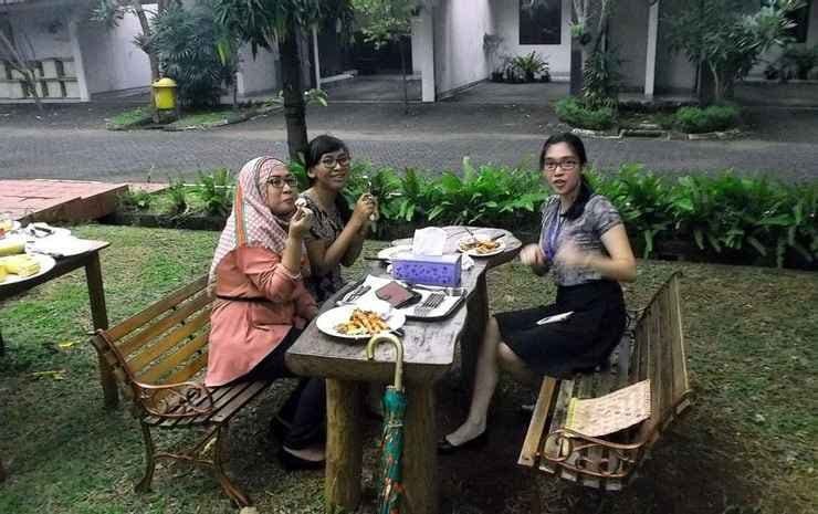 Hotel Griya Permai - photo 16