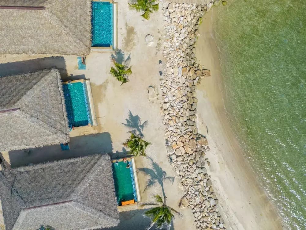 Absolute Beachfront Resort - photo 19