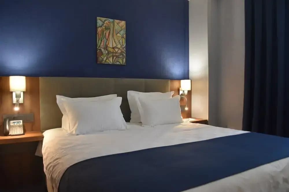 Avenue Hotel Tbilisi - photo 2