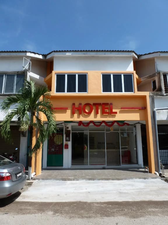 Relax Hotel - main photo