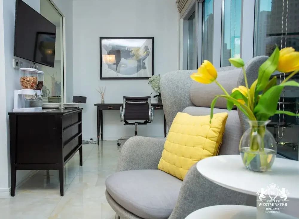 The Residences 4 by Westminster - photo 4