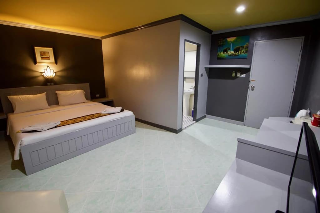 The Little Moon Residence - photo 42