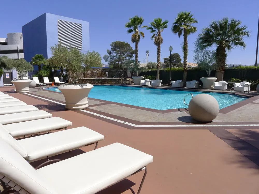 Royal Resort - photo 17