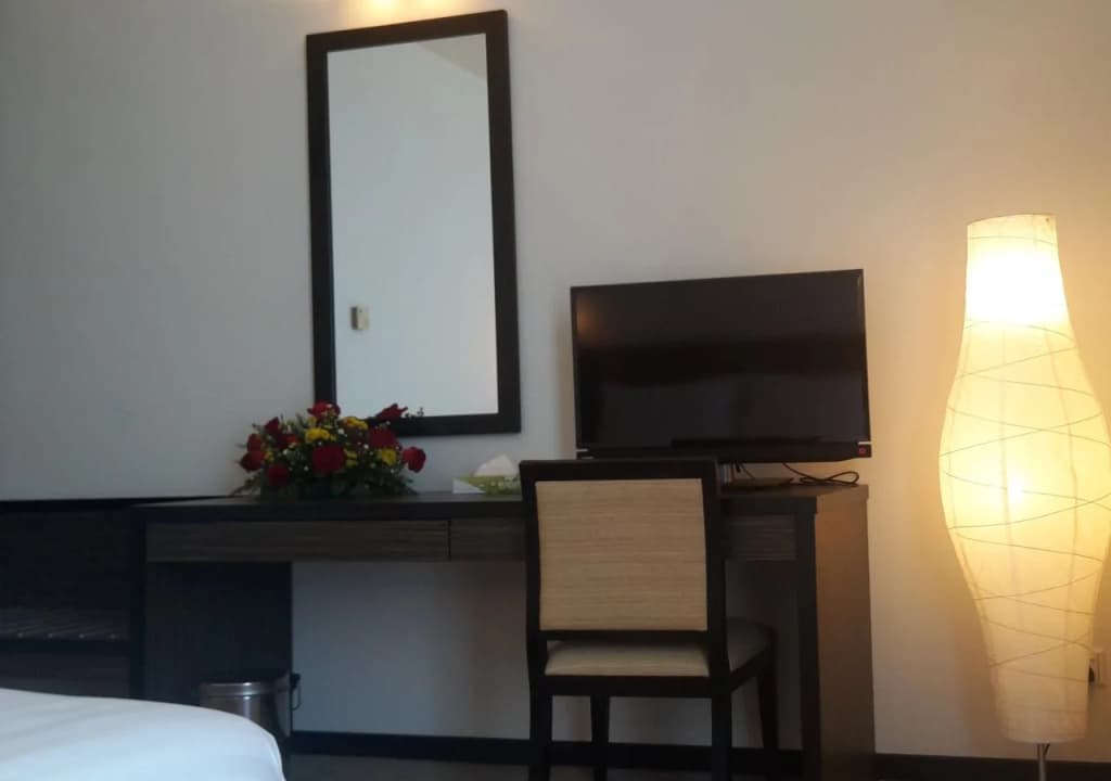 Harbour View Worldwide Hotel - photo 3