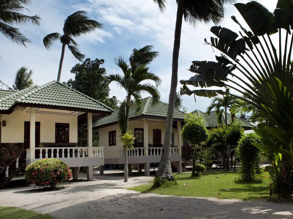 Dewshore Resort - photo 9
