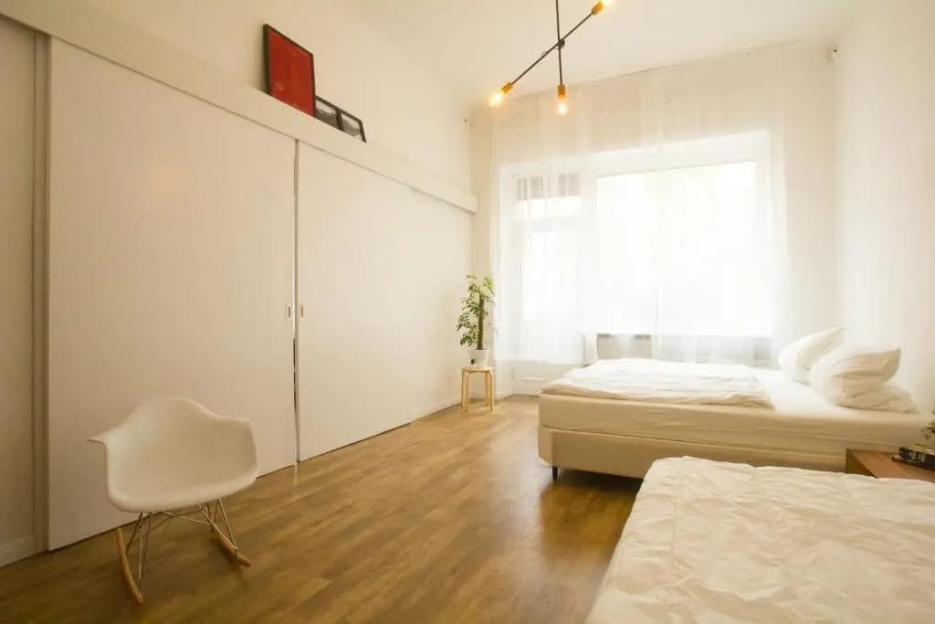 Central , 3 Rooms in Frankfurter Tor - photo 11