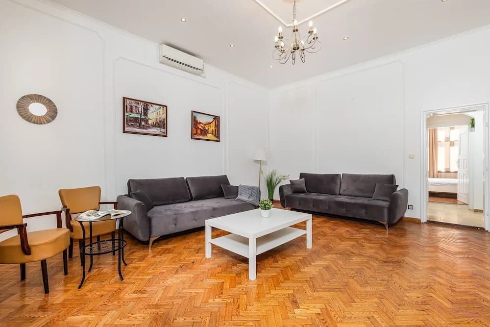 Real Apartments Andrassy - photo 26