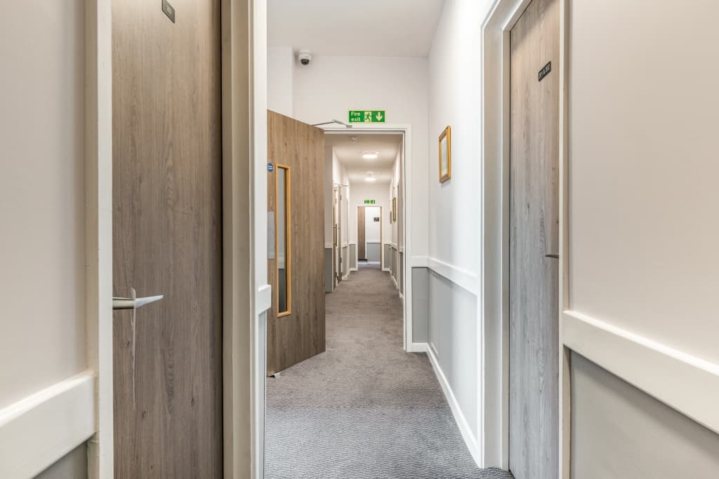 The Princes Square Hotel - photo 29