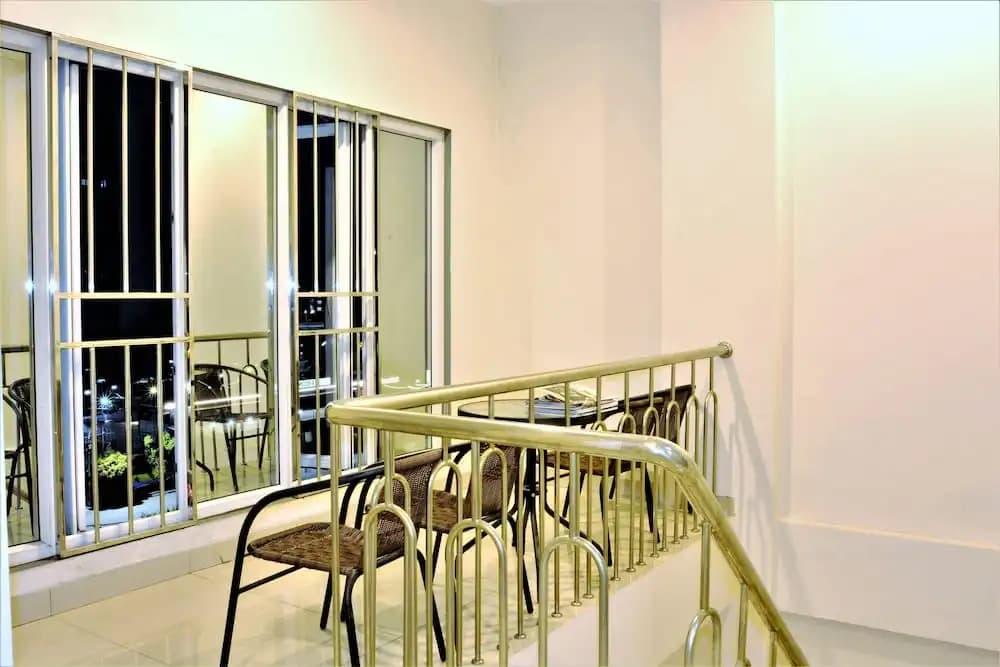 ZEN Rooms Basic Pegangsaan Kelapa Gading - photo 8