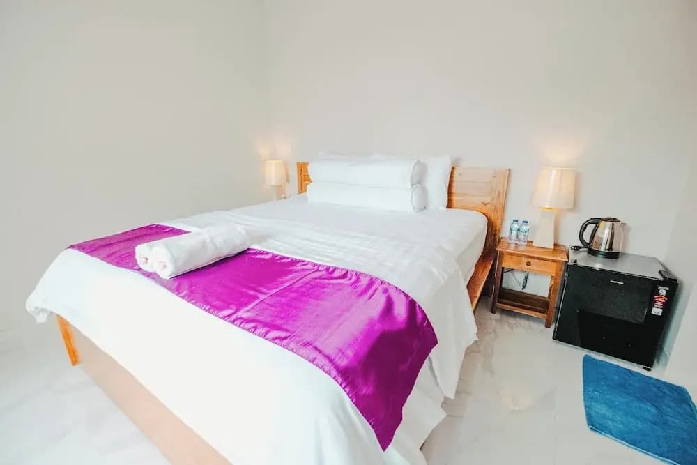 Turtle Shelter Guest House - photo 21