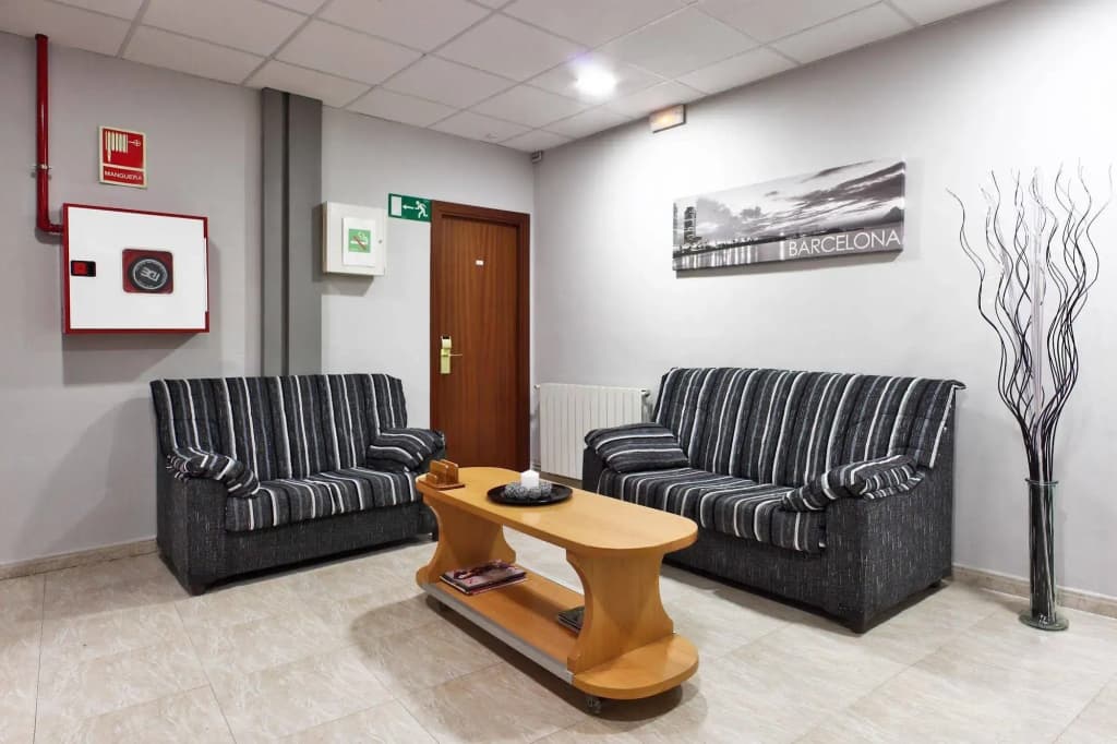 Hotel Ingles - photo 2