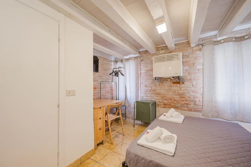 Balastro Design Rooms - photo 3