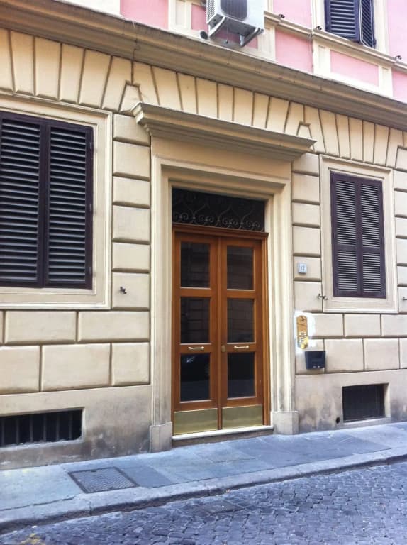 The Place in Rome - photo 1