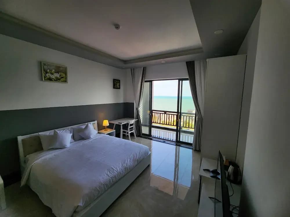 Sunny Shore Resort - photo 43