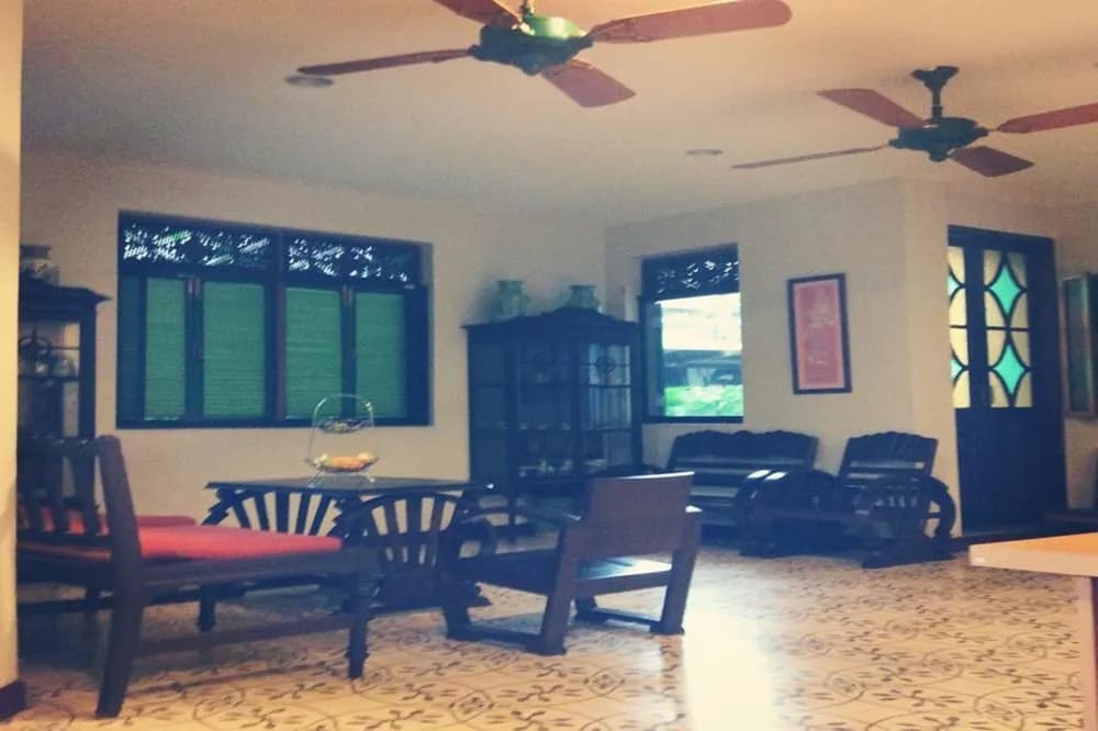 Baan Salin Suites - photo 16