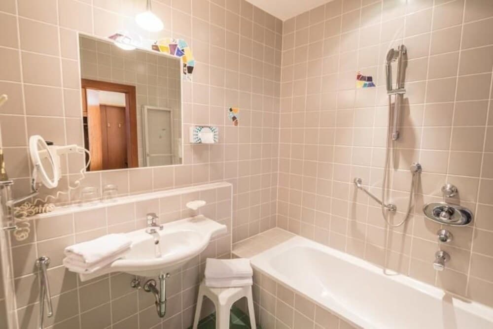 Hotel Eitljorg - photo 8