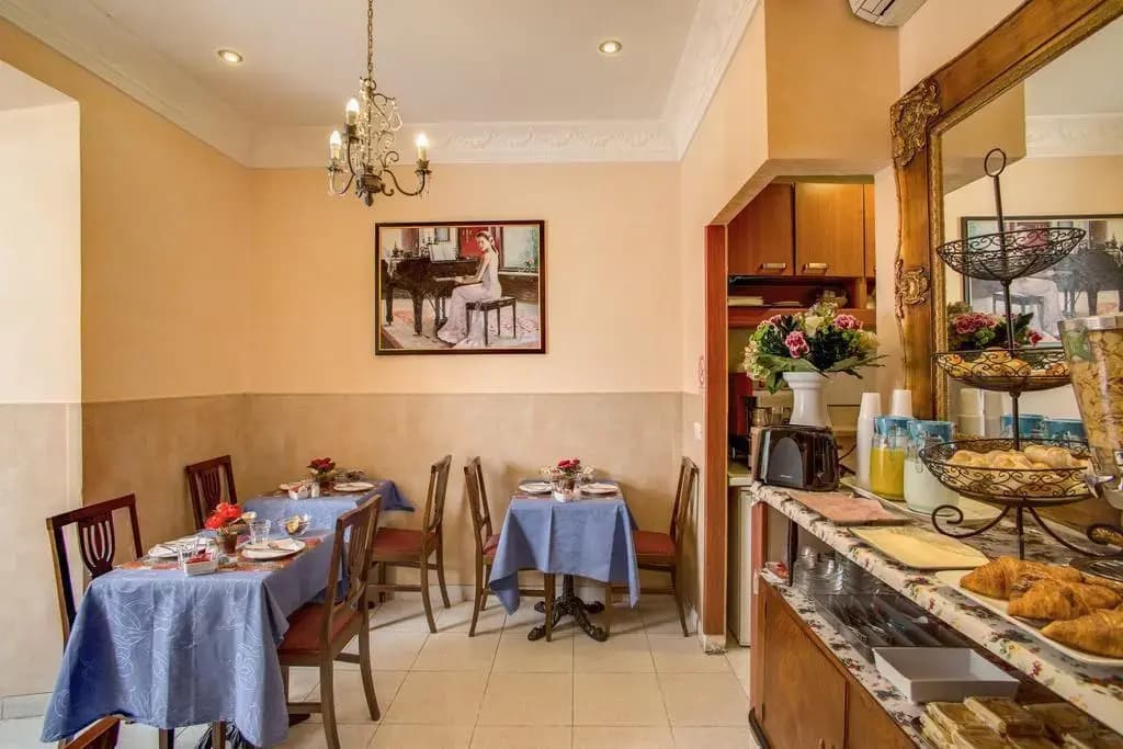 Hotel Caravaggio - photo 16