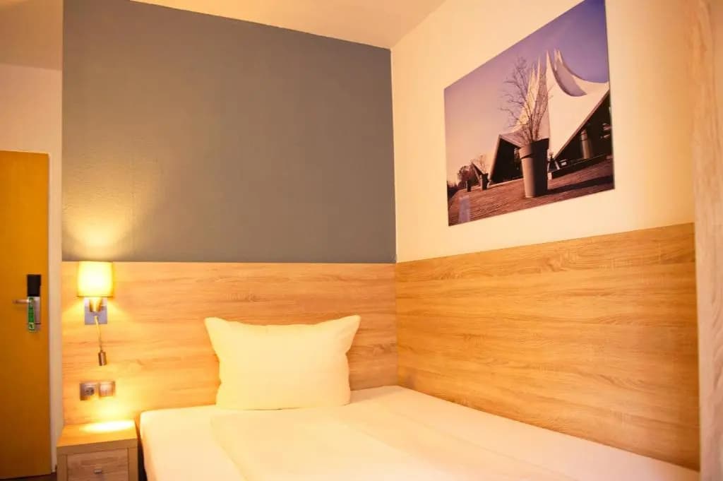 BlnCty Hotel - photo 3