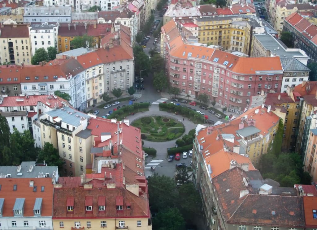 Cosy Apartment Under the Tower - photo 11